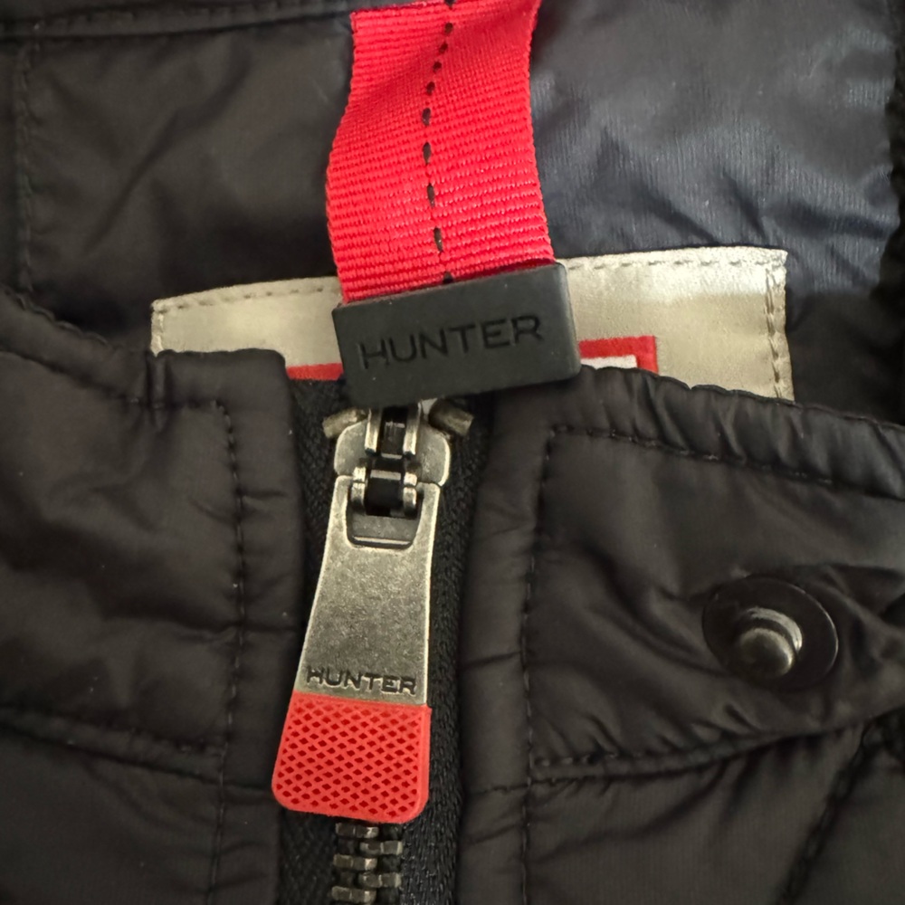 Hunter Black Quilted Women's Jacket Sz 6 - Picture 6 of 10